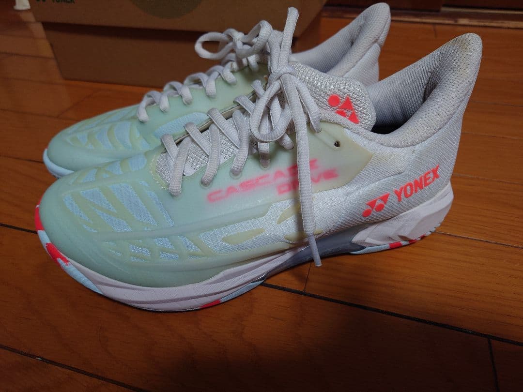 YONEX バドミントンシューズ 24.5