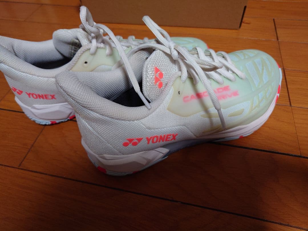 YONEX バドミントンシューズ 24.5