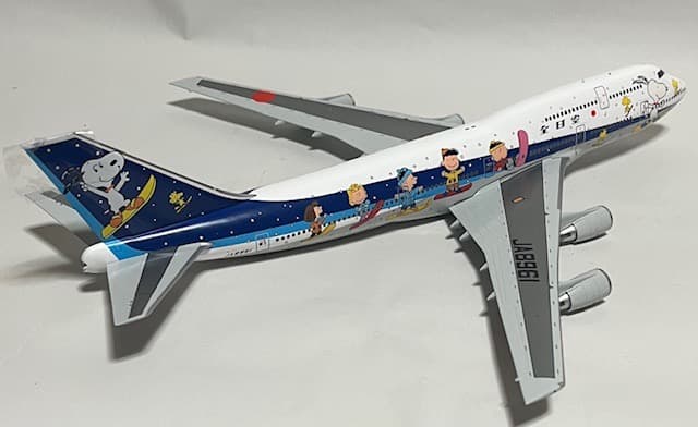 航空機・ヘリコプター ANA B747-400 JA8961 Snoopy