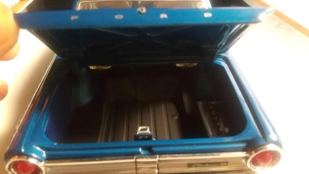 アクメ 1964 フォード サンダーボルト 1/18【新品】★激レア絶版