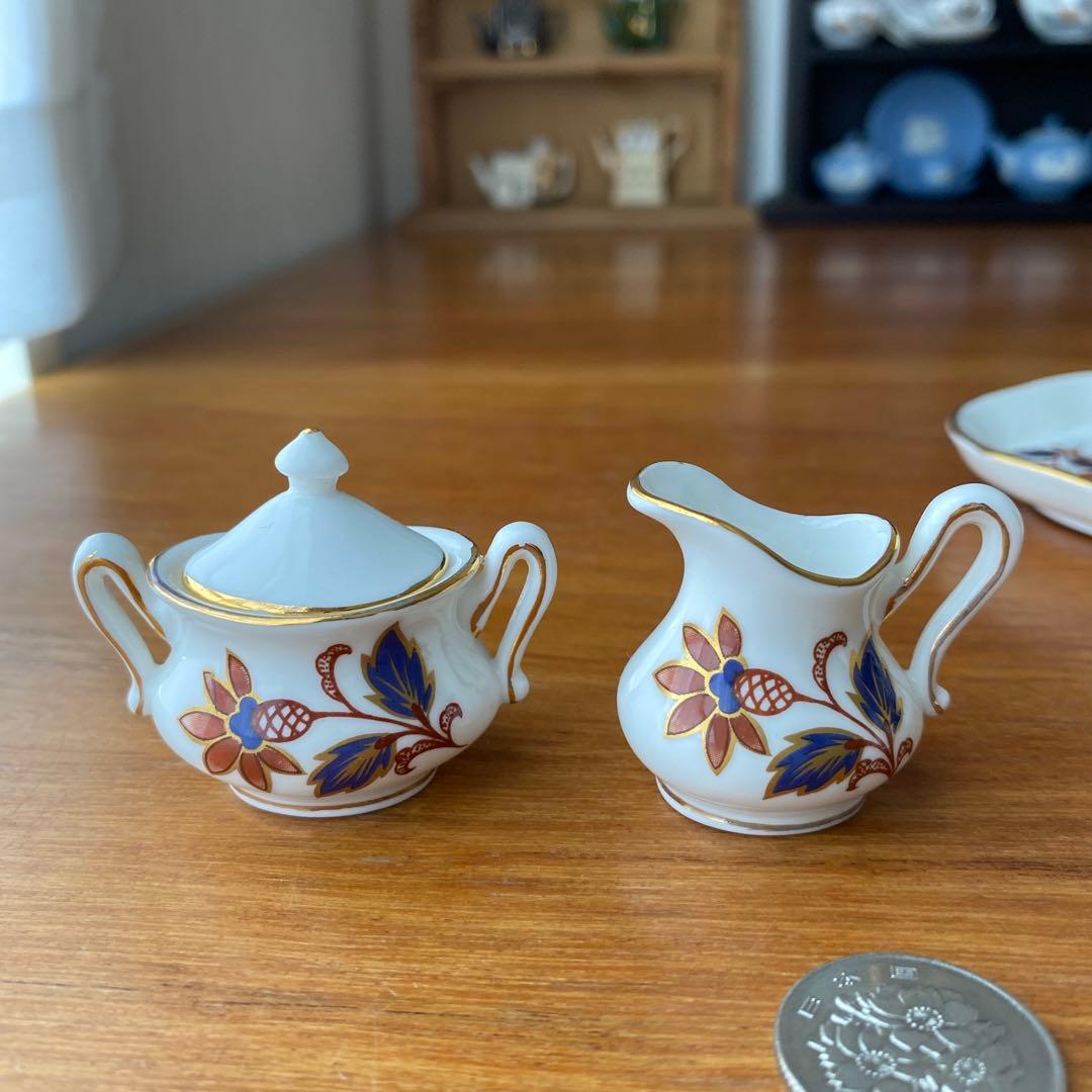 クラウンスタッフォードシャー ミニチュア　ティーセット　ティーフォーツー