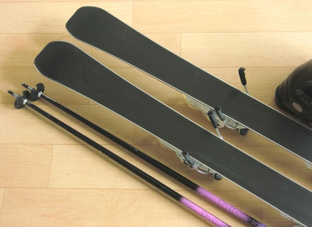 ■■送料無料■SWALLOW■女性用スキーセット■板142靴23.5■WAX済■