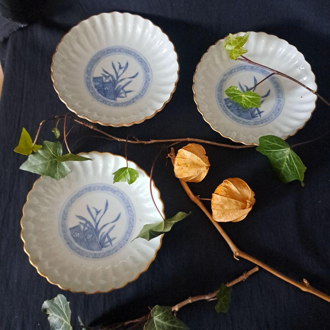 「モダンと素朴さ しのぎ造り！」古伊万里皿(直径13cm) 4客セット 骨董アン