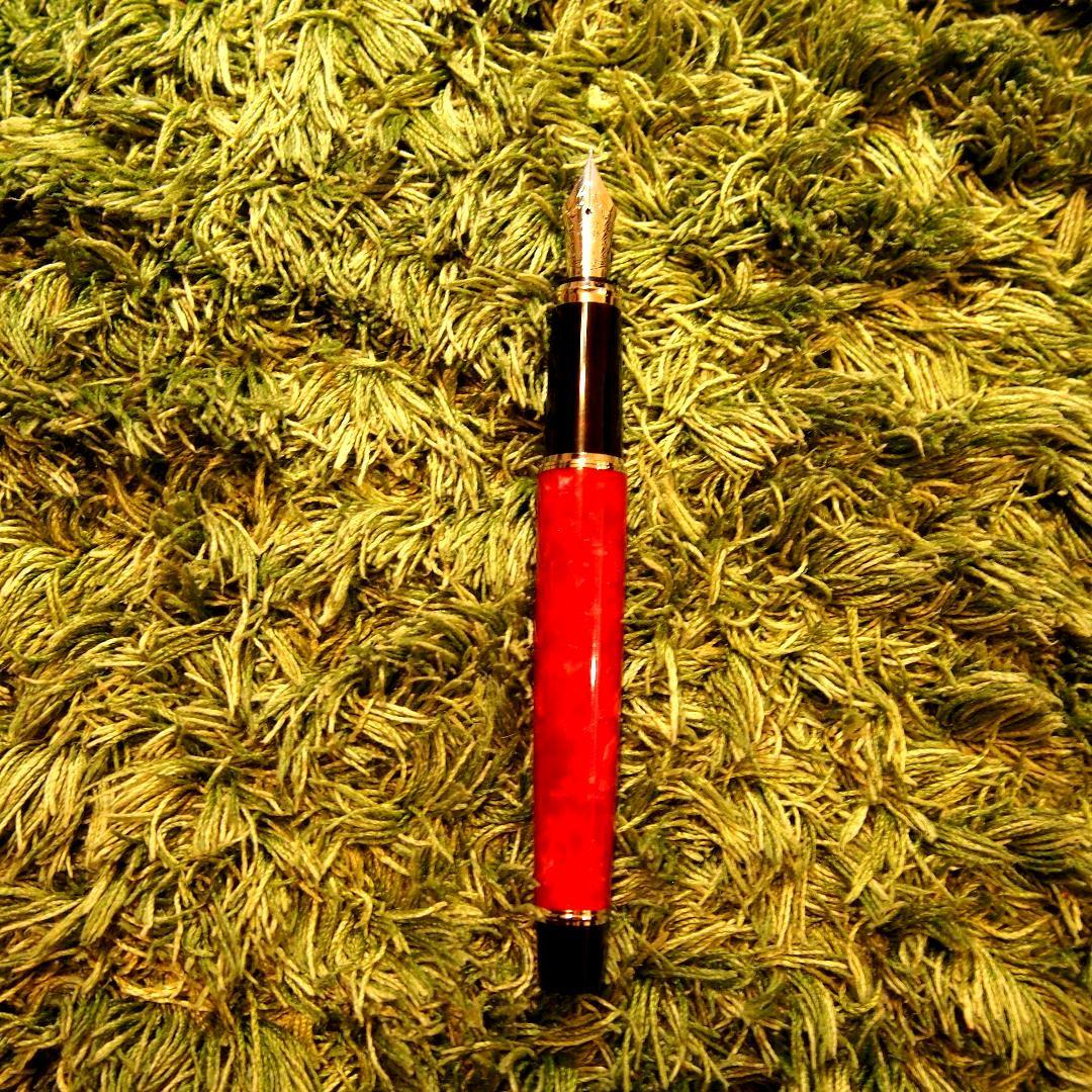 【美品】パイロット 万年筆 レガンス89s レッド Fニブ