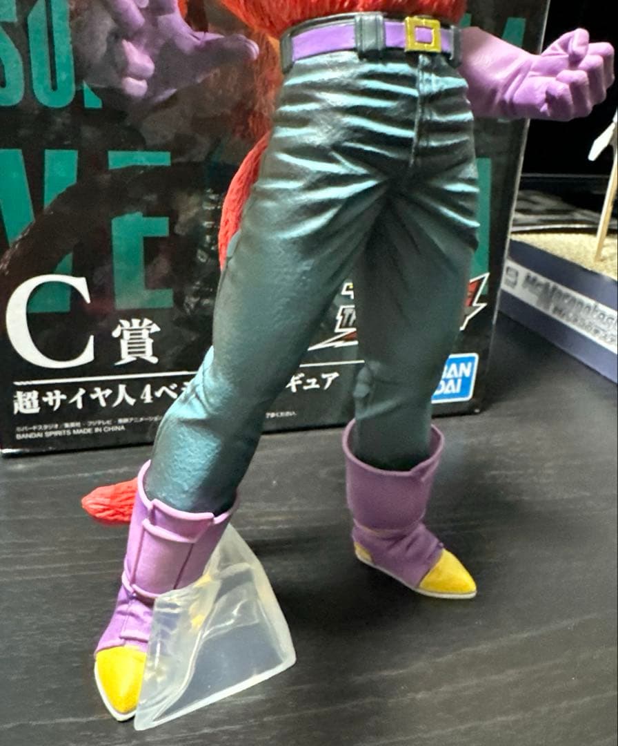 ドラゴンボール フィギュア ベジータ(箱有) 孫悟空(箱無) 超サイヤ人4