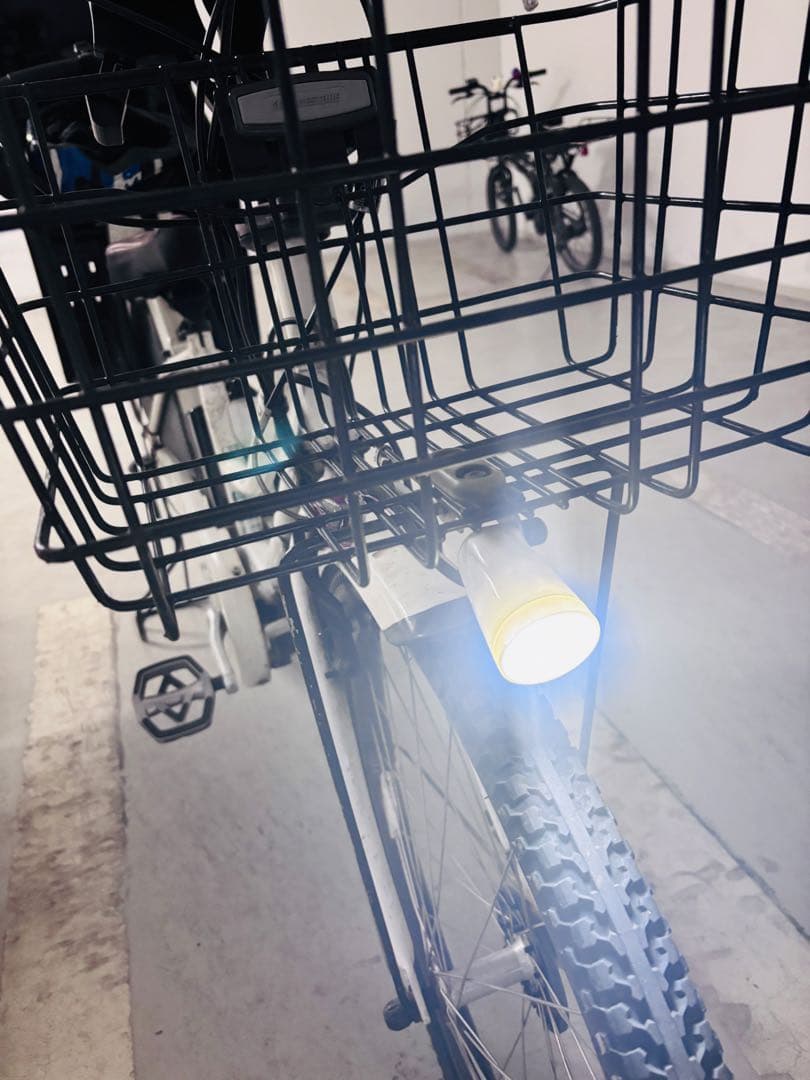 【手渡し】電動自転車　後ろチャイルドシート　ギア３段　オートライト　充電器　鍵２