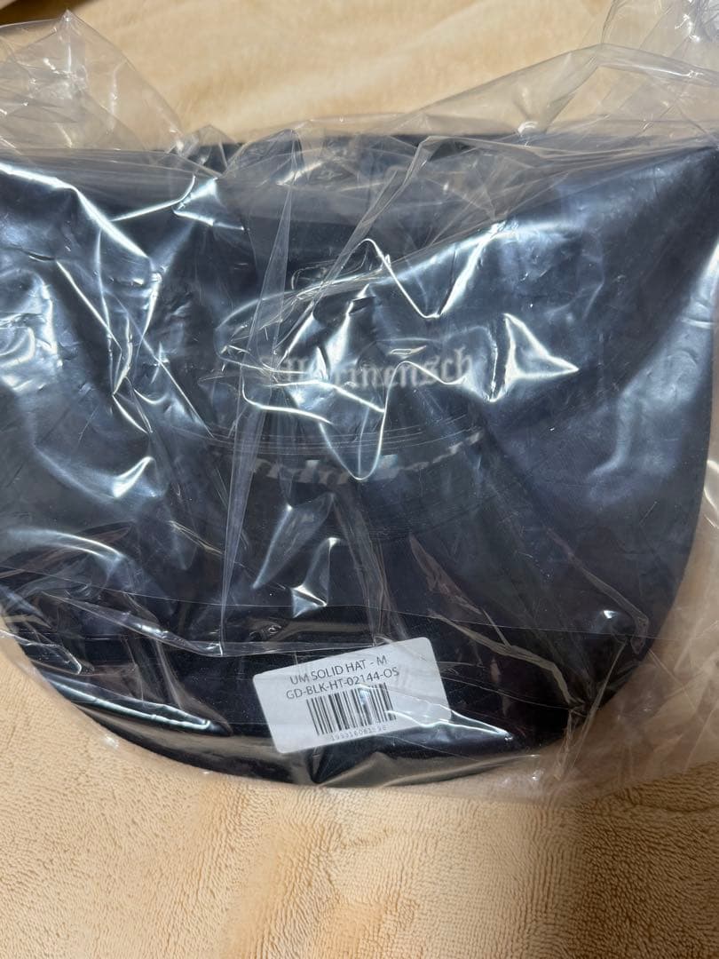 gdragon gd ジヨンMD限定キャップ スカーフ　ÜBERMENSCH