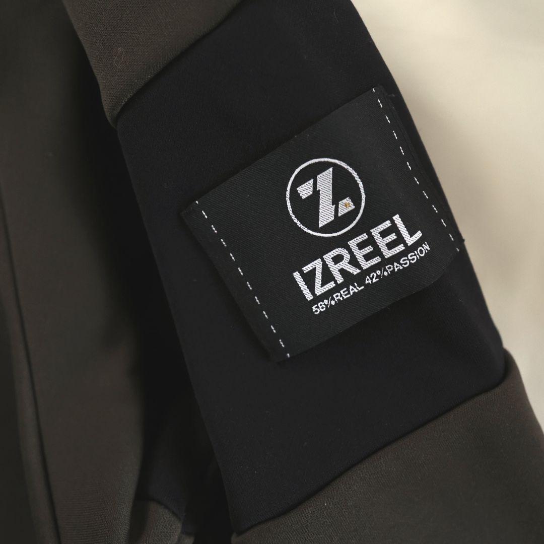 美品！イズリール izreel ラウンドスウェット