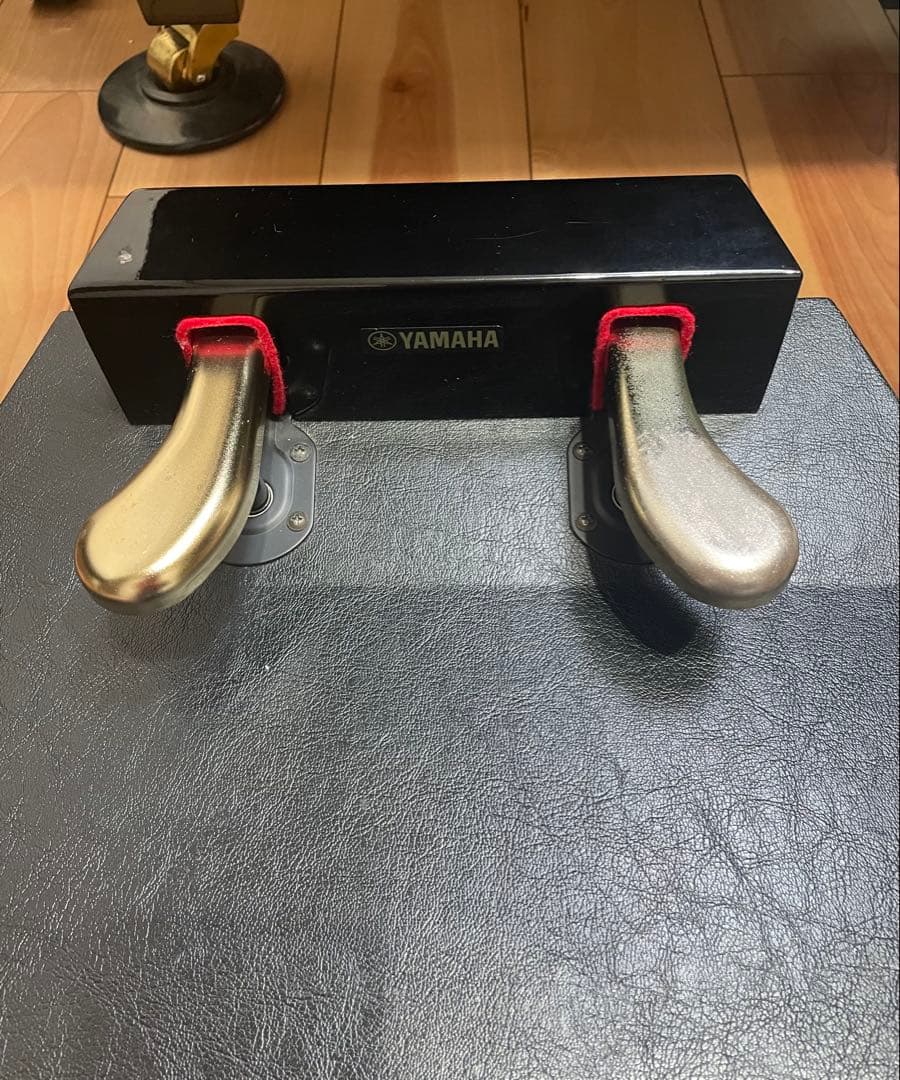 YAMAHA ヤマハ　HP-705 昇降式ピアノ補助ペダル 美品　外箱付き