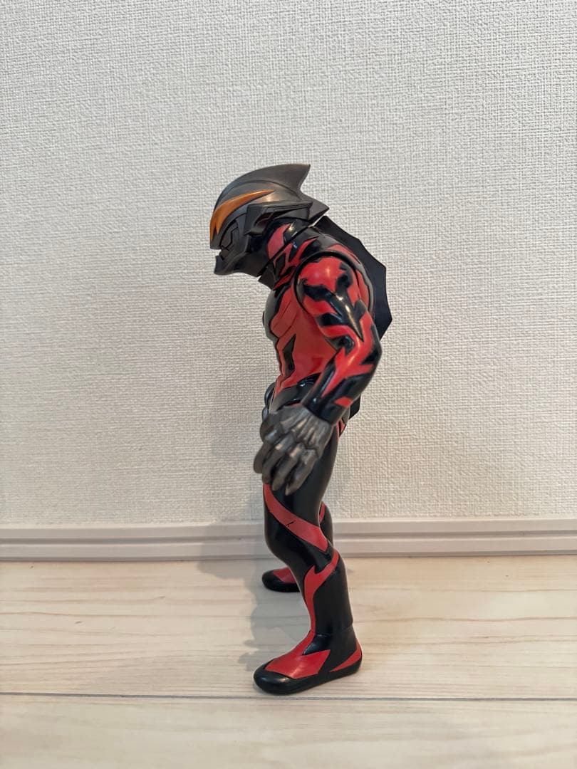 ブルマァク 怪獣シリーズ ウルトラマンベリアル メタリック