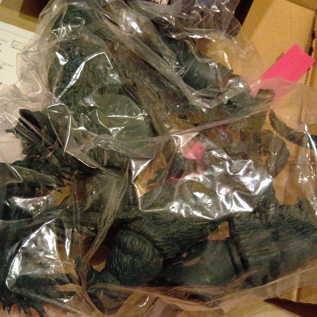 ゴジラ2000ミレニアム PVCモデルキット