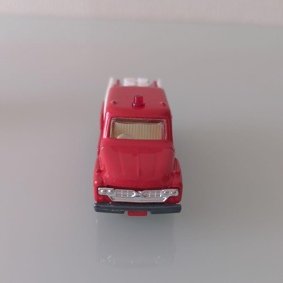 【初期型】黒箱 トミカ いすゞポンプ消防車 色指定箱