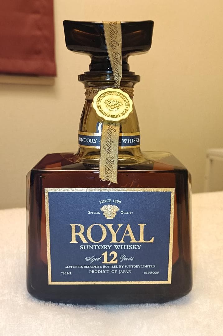 サントリー ローヤル プレミアム 12年 青ラベル 古酒（箱なし）