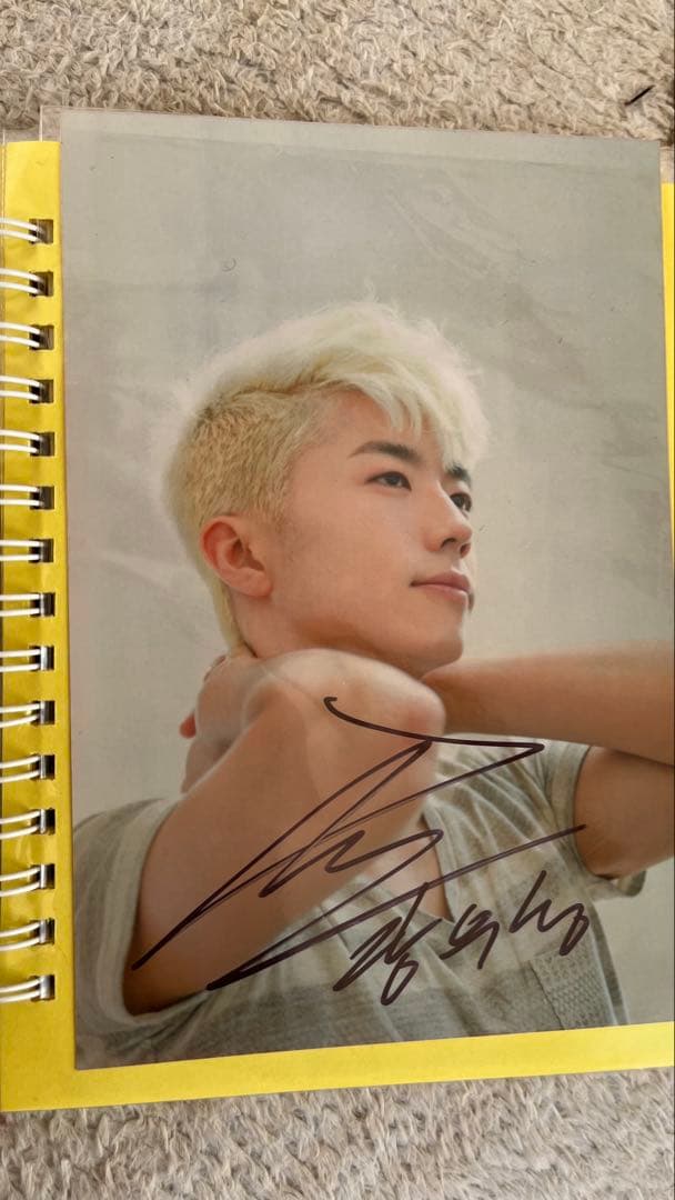 ①2PM 、ウヨングッズセット Hottest Japan ウヨン直筆サイン写真