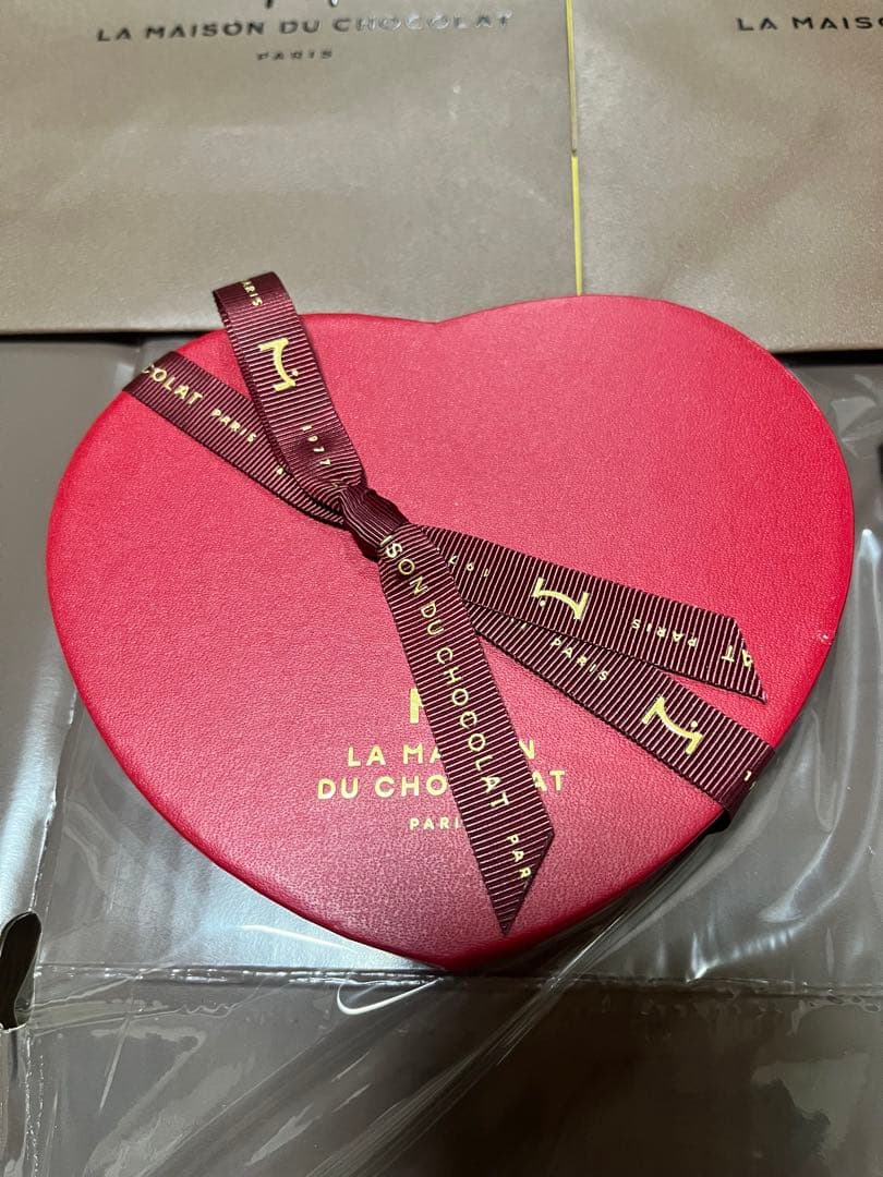LA MAISON DU CHOCOLAT ２点　ショッパーあり