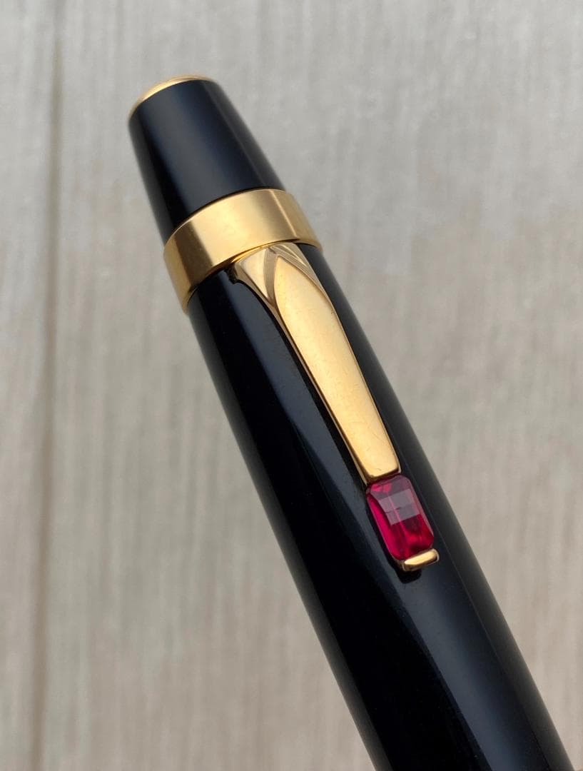 モンブラン ボエム ルージュ Rougeゴールドｘブラック ドイツ製 ボールペン