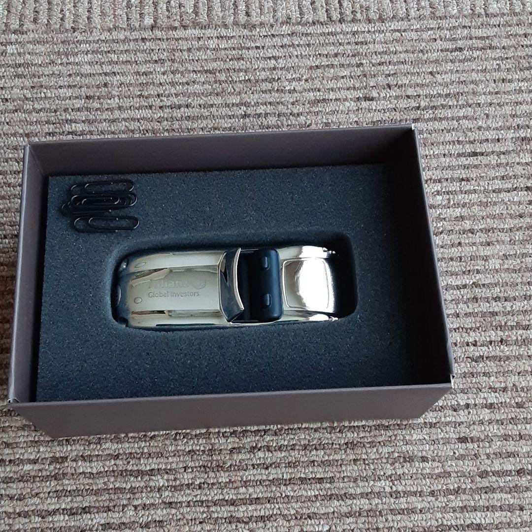 ミニカー　トロイカ　ペーパーウエイト&クリップホルダー　ロードスター