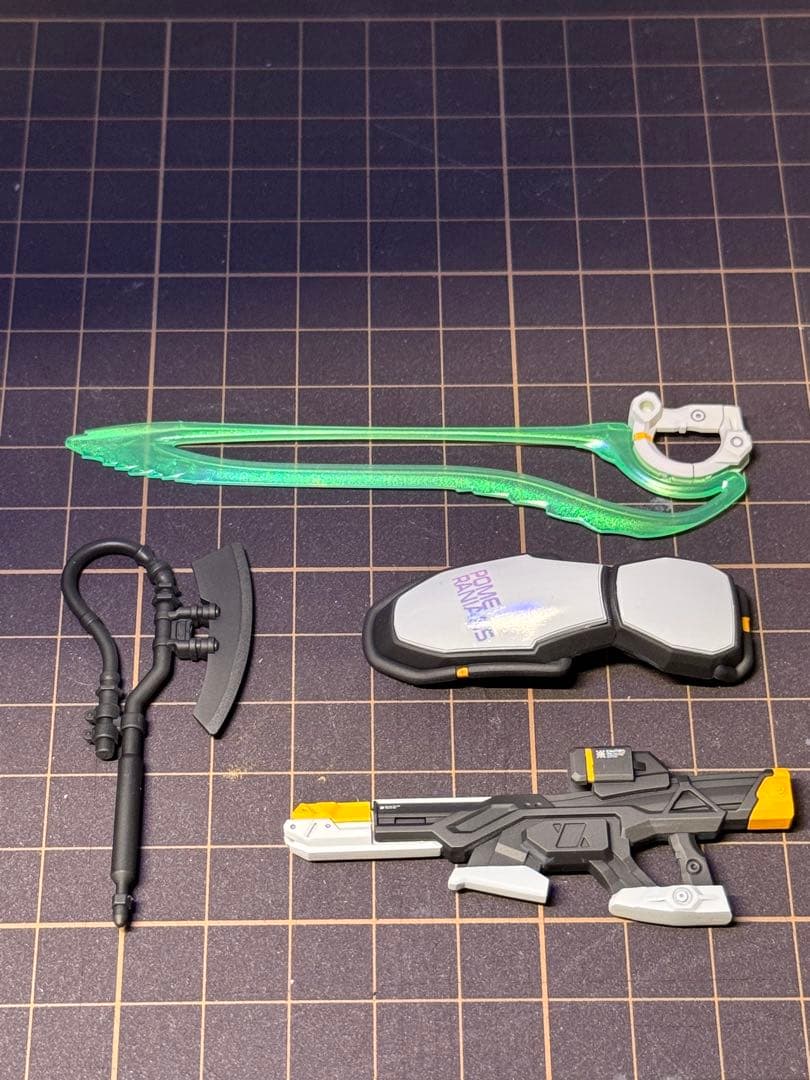 HG ジークアクス　全塗装　ガンダム