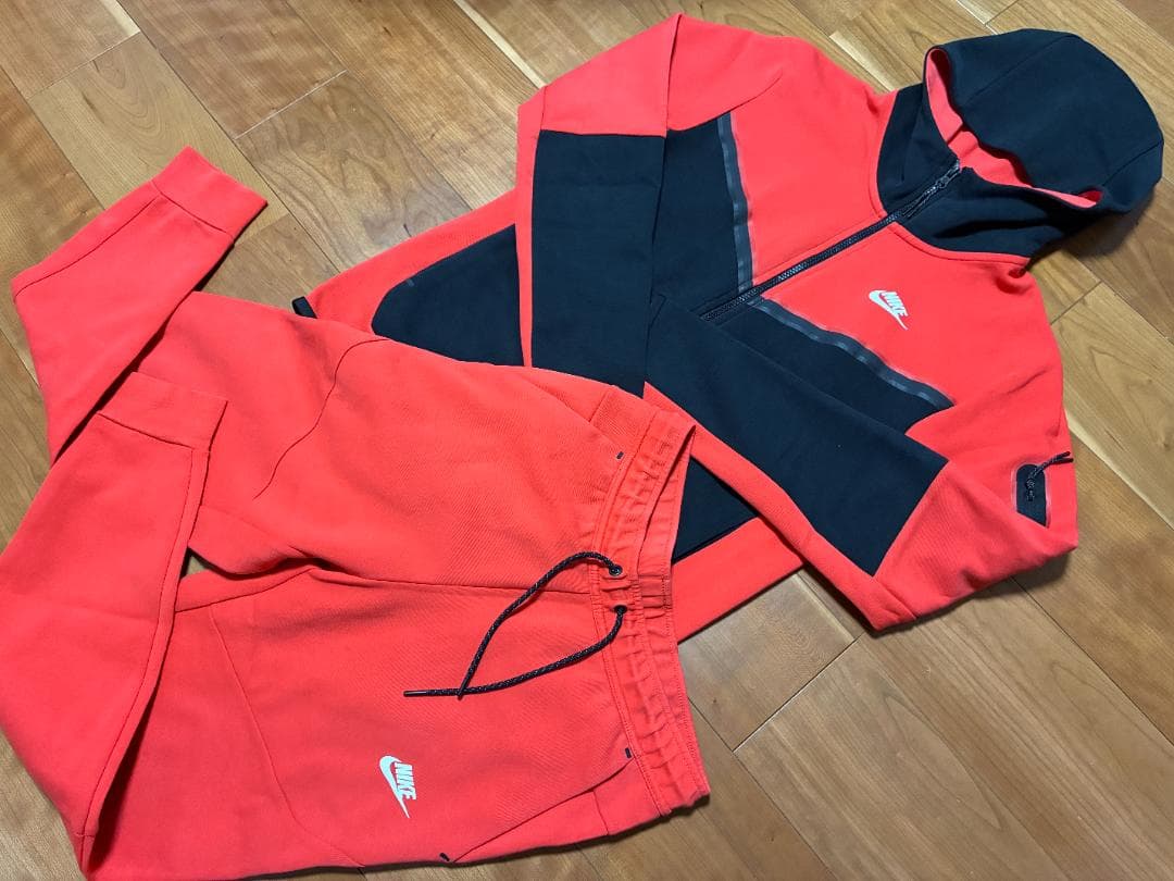central cee愛用 NIKE テックフリース セットアップS レッド