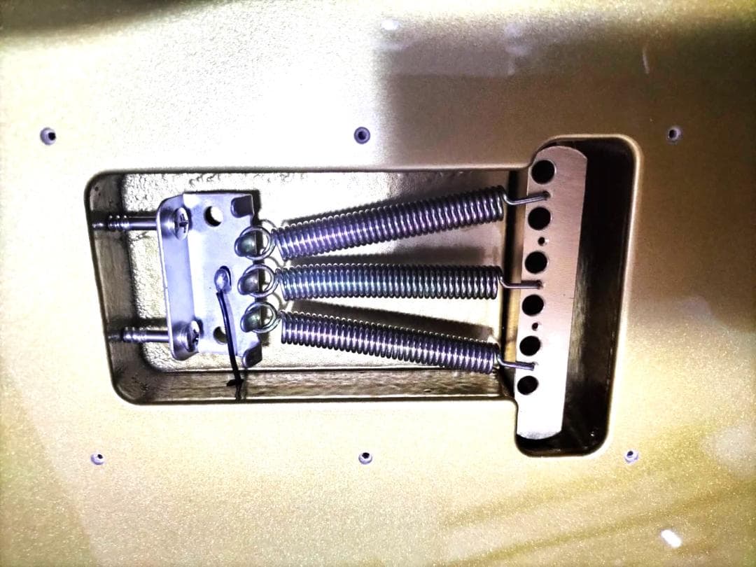 Shijie STE SSH　メタリックゴールド　ハイエンドストラトモデル