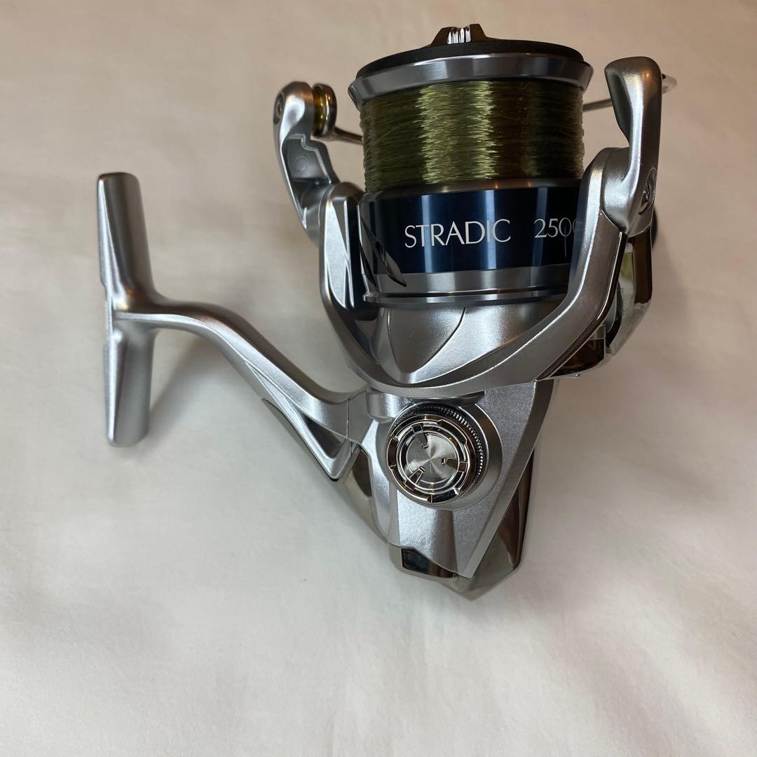 【美品】シマノ ストラディック 2500HGS