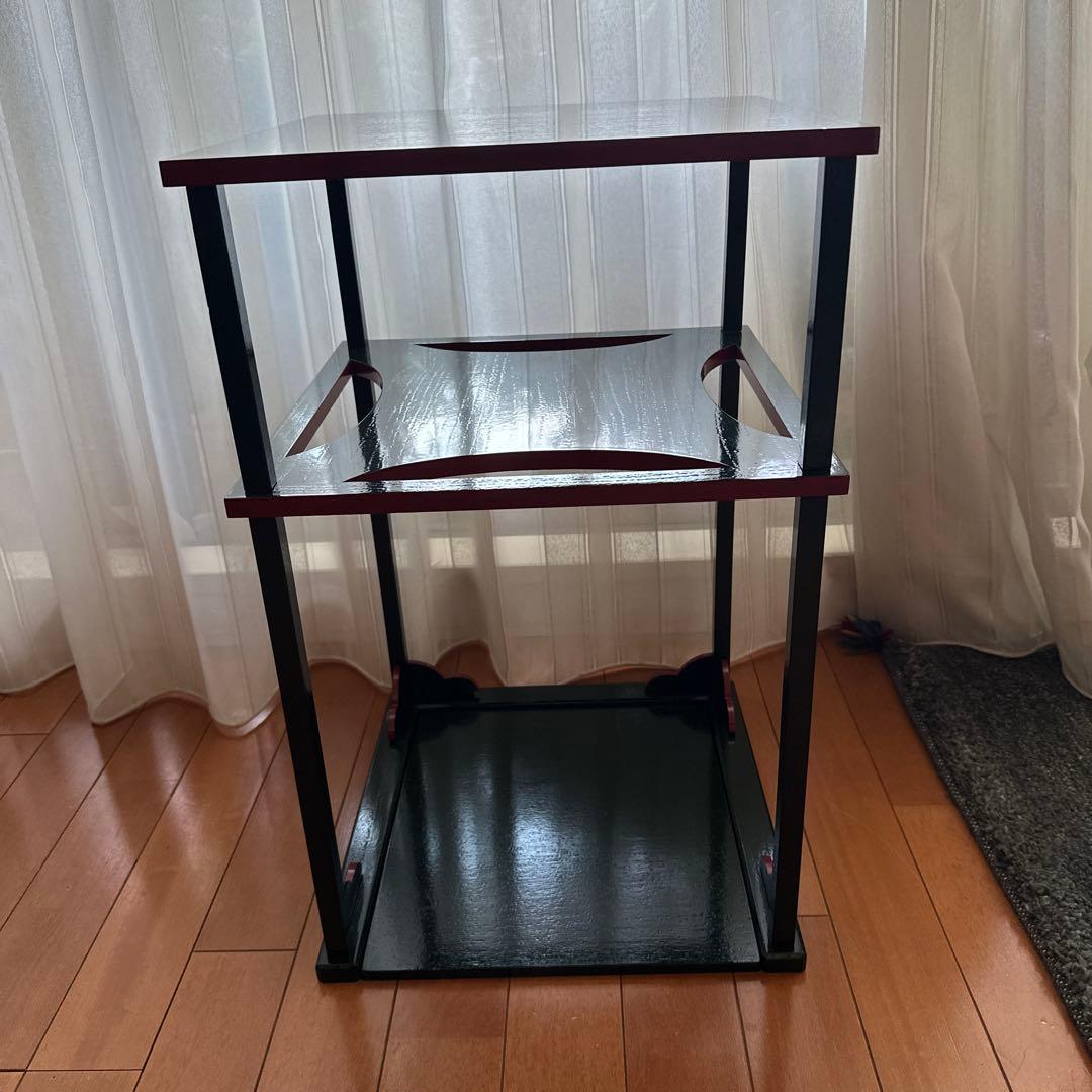 糸巻棚　緑×赤　茶道具　横幅33×奥行33.3×高さ53 組み立て式　元箱付き