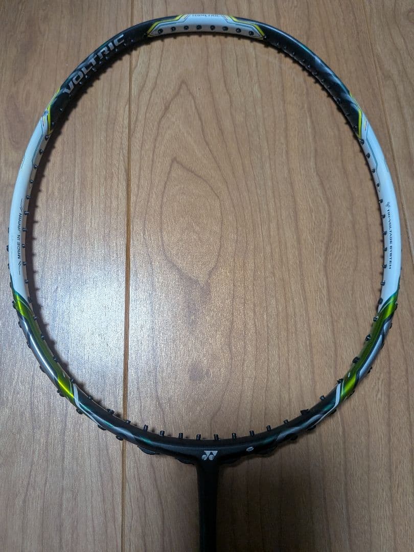 YONEX VOLTRIC Z-FORCE バドミントンラケット 3UG5