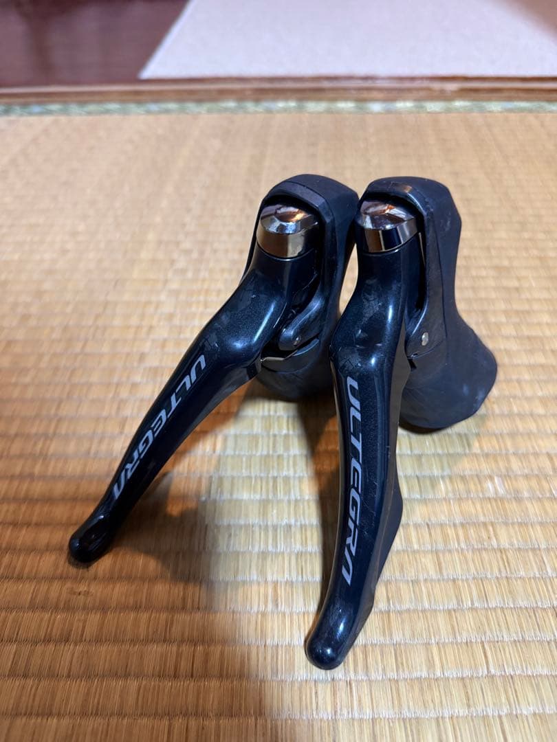 SHIMANO ULTEGRA ST-R8000 2x11 STI アルテグラ