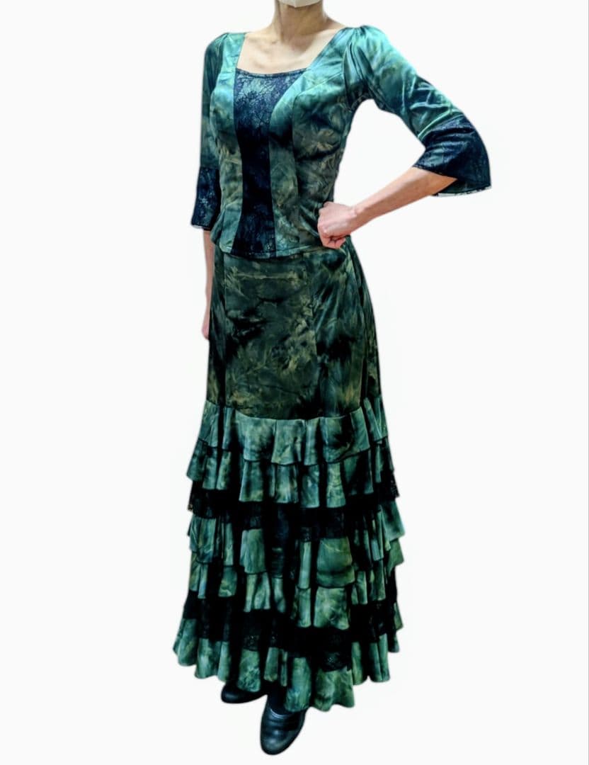 フラメンコ ツーピース ドレス グリーン レース フリル ナジャハウス Mサイズ