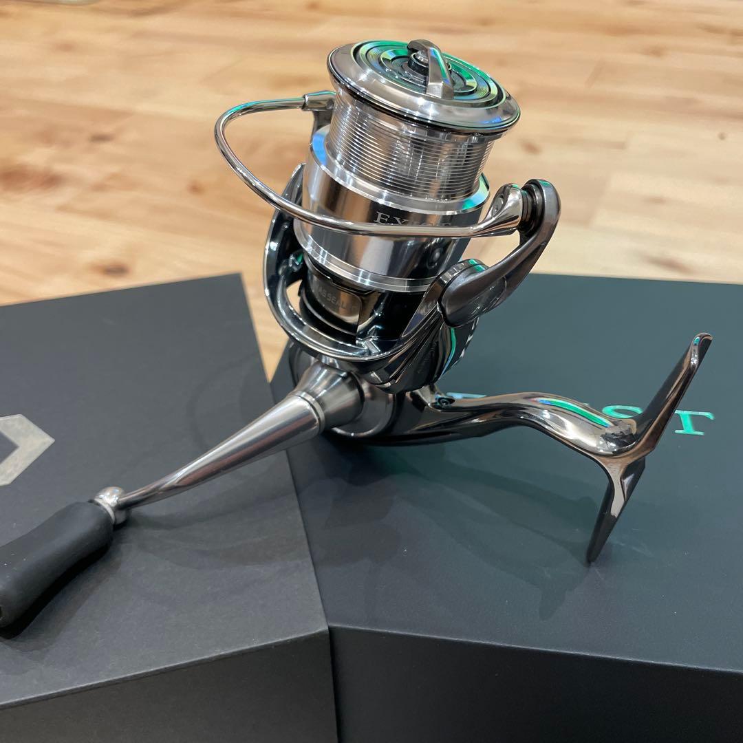 ダイワ　22イグジスト　LT2000S-H