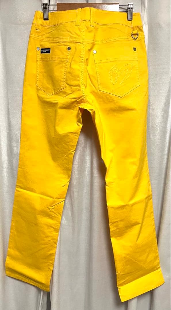 パーリーゲイツ マスターバニーエディションイエローパンツ M未使用品