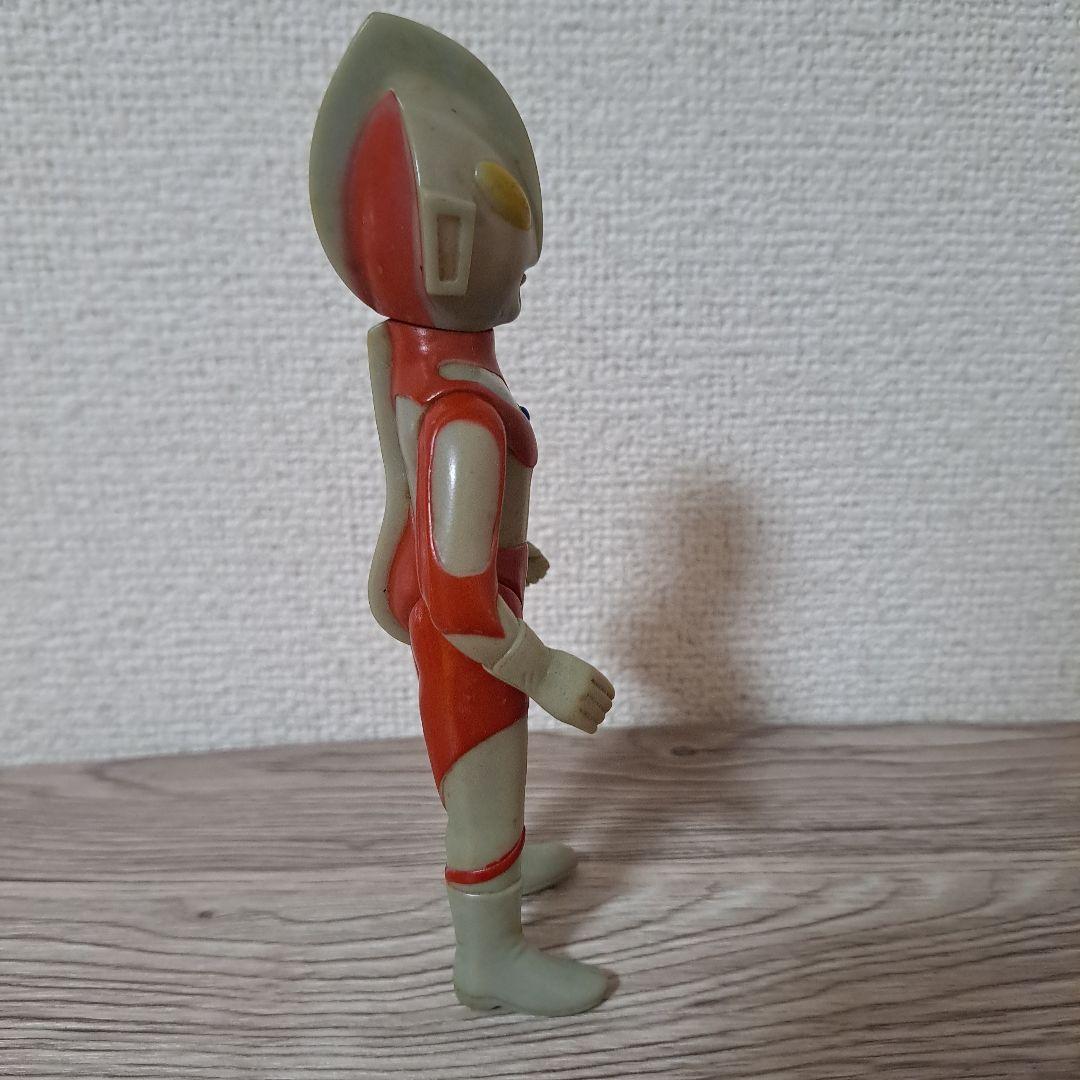 ソフビ　帰ってきたウルトラマン　無版権　刻印なし　パチ　ミドルサイズ