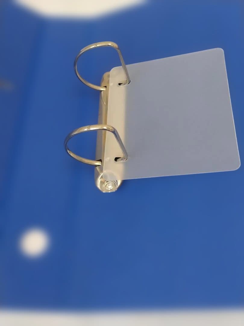 リングファイル　A4サイズ　140枚が77冊　450枚が2冊