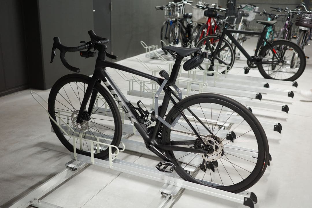 【超美品】TREK Madone SL6 Gen8 Mサイズ 105Di2