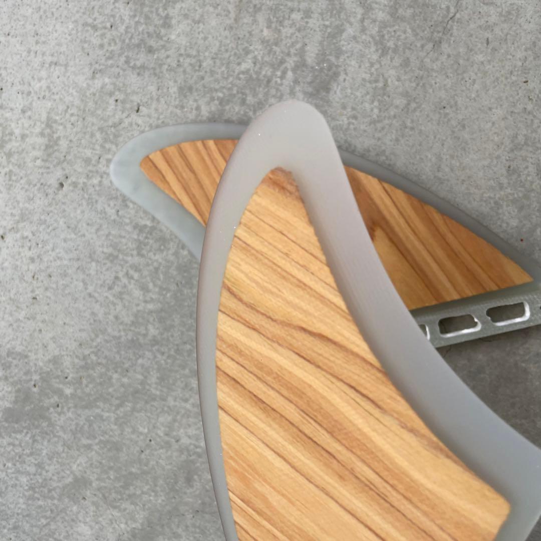 キールフィン　サーフィン　フューチャー　Futures フィッシュ　ツイン