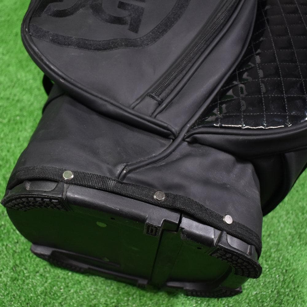 メ*ン様 G/FORE ジーフォア タンド式キャディバッグ9型【ブラック】中古！