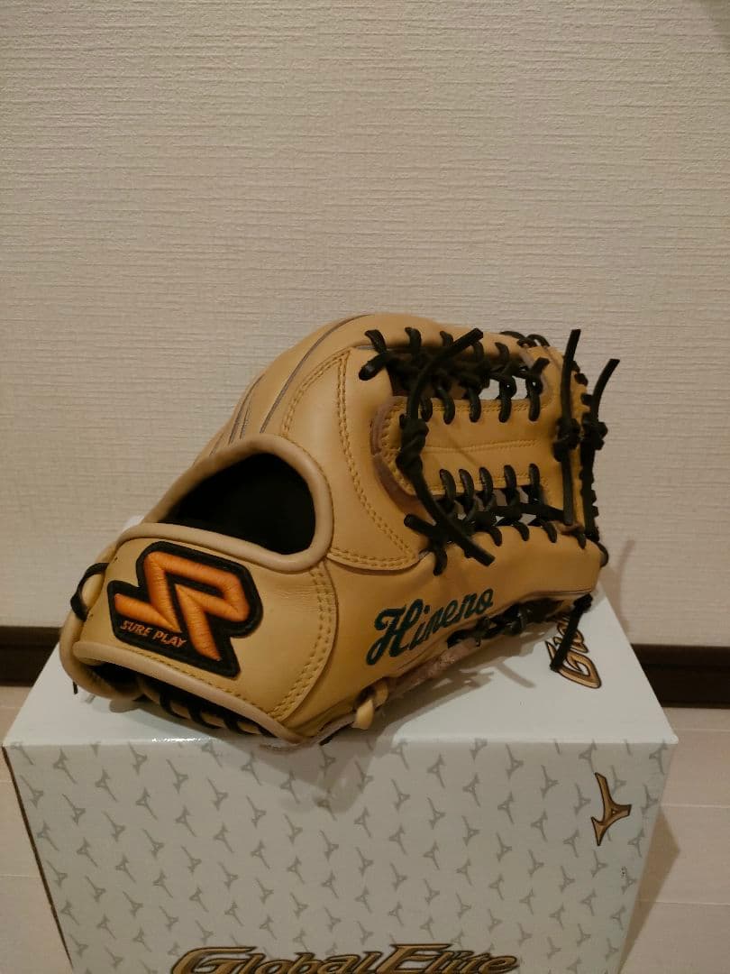 プロ実使用　硬式用グローブ