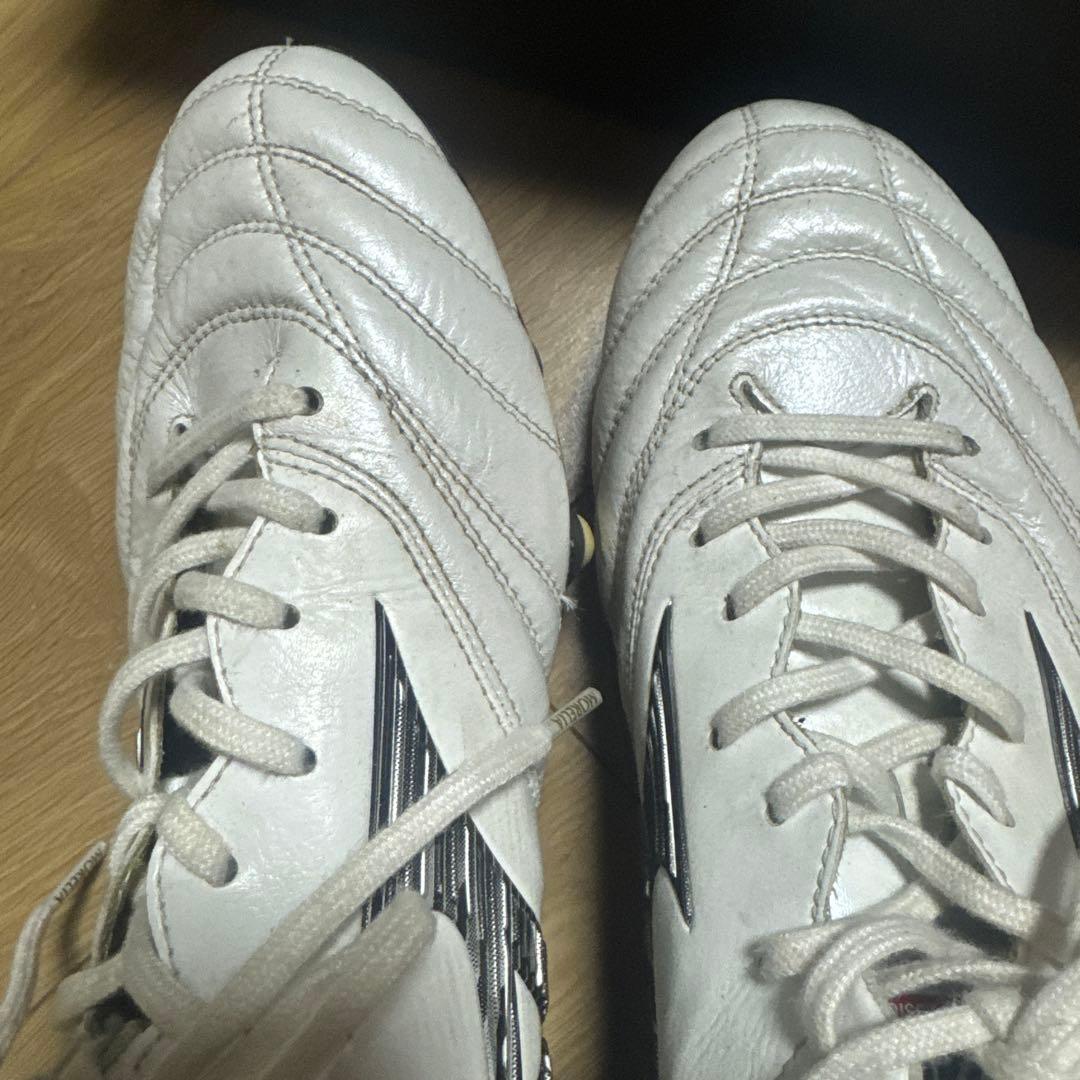 【即購入可！！】MIZUNO モレリア　neo4取替式27cm