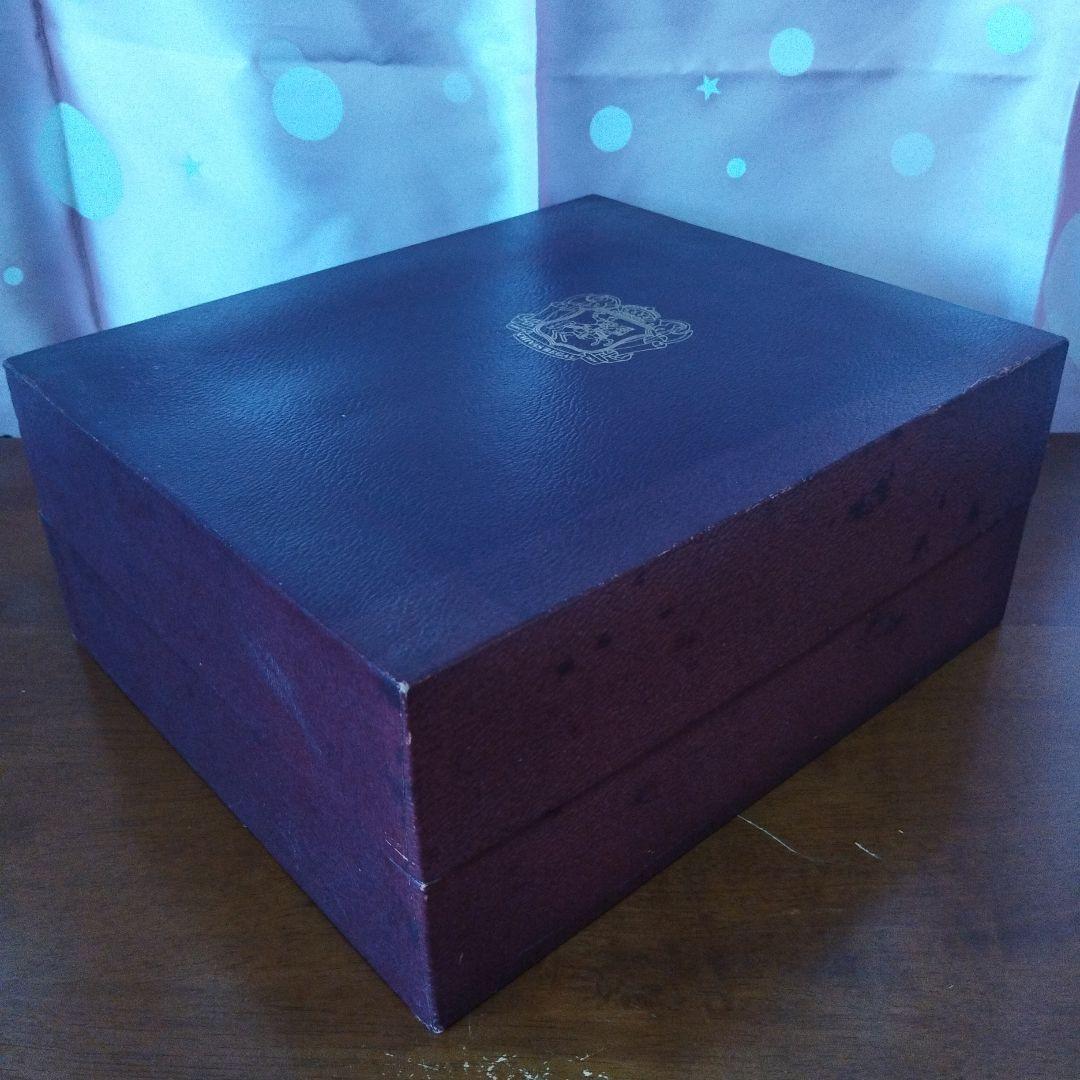 【希少】クリスタル・グラス付シーバスリーガル