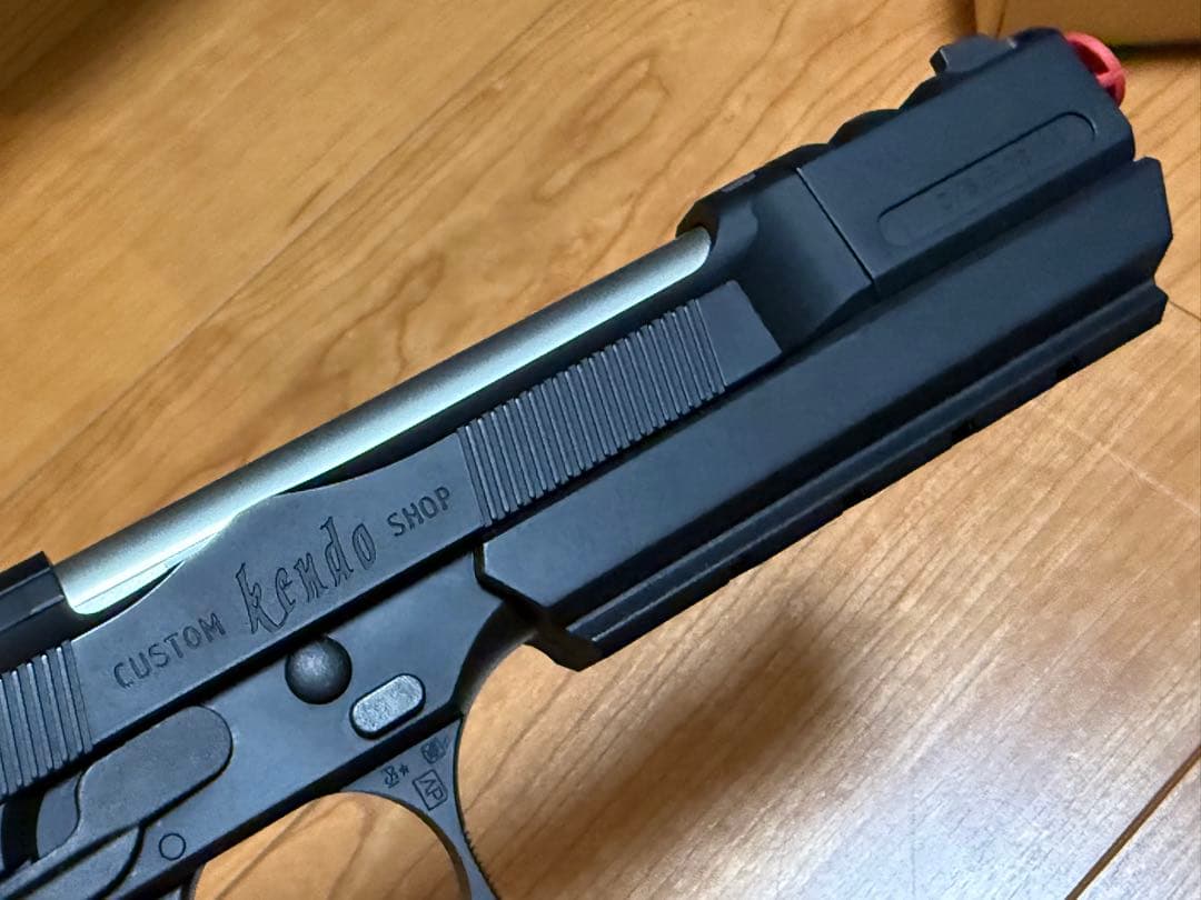 東京マルイ サムライエッジ 2001 リミテッドエディション バイオハザード