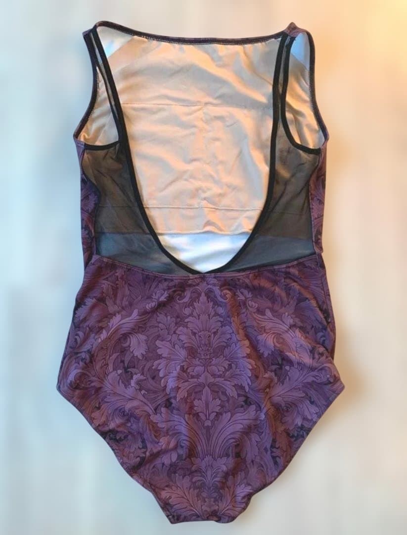 ウノア レオタード L