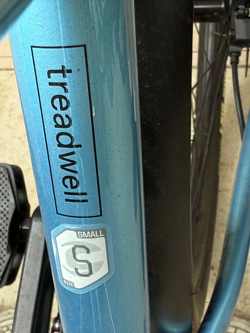 自転車本体 CANNONDALE TREADWELL EQ