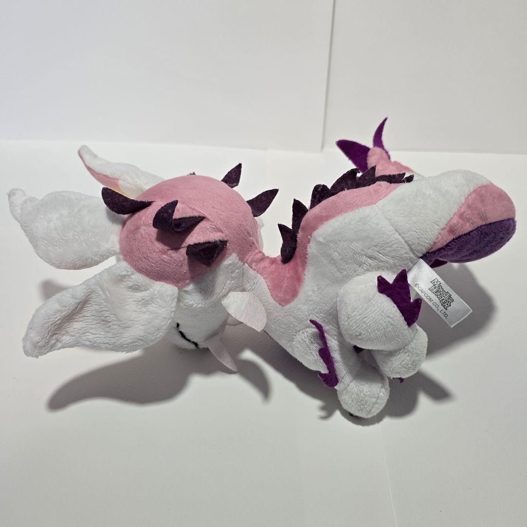 怒！目が青い【モンハン】タマミツネ ぬいぐるみ 高さ約20cm