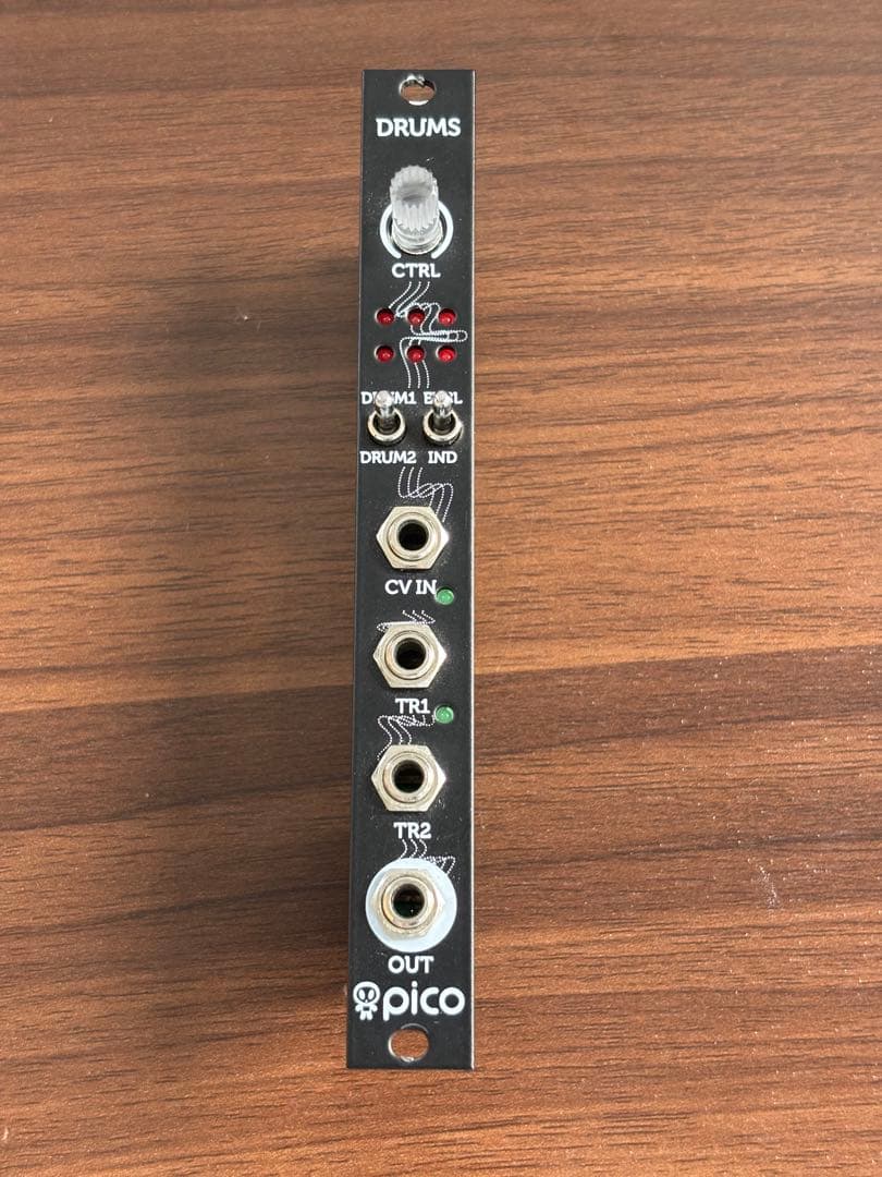 Erica synths Pico drums プログラマー付き