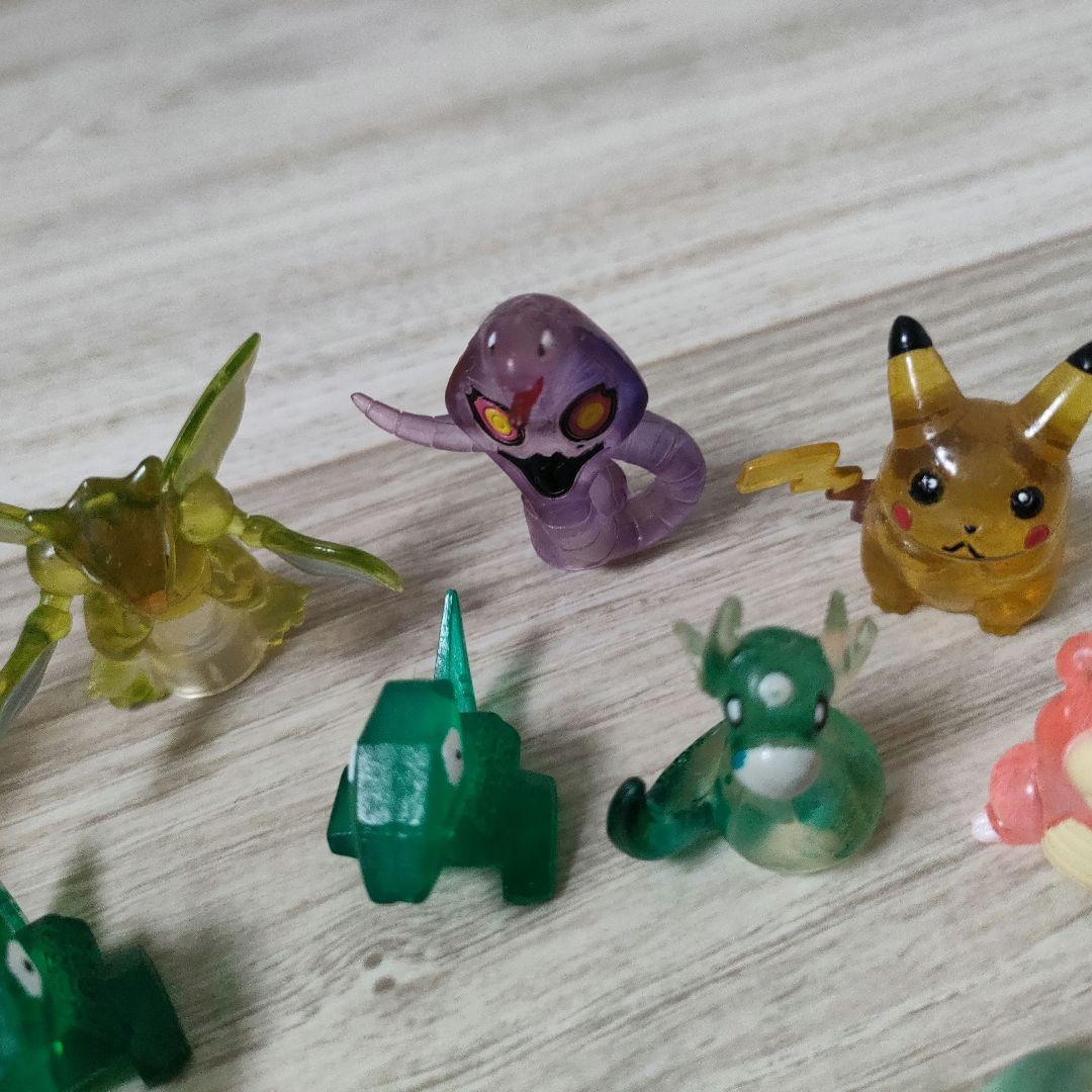 ポケモン　クリア素材 ガチャガチャ　フィギュア　年代物　平成レトロ