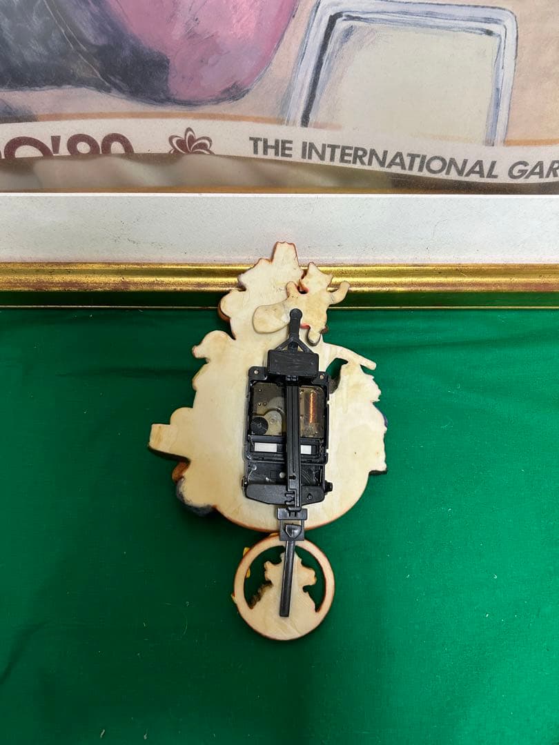 ピエロの壁掛け時計の置物