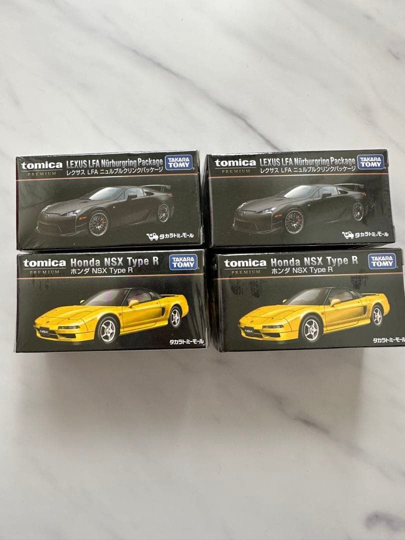 トミカ　nsx lfa