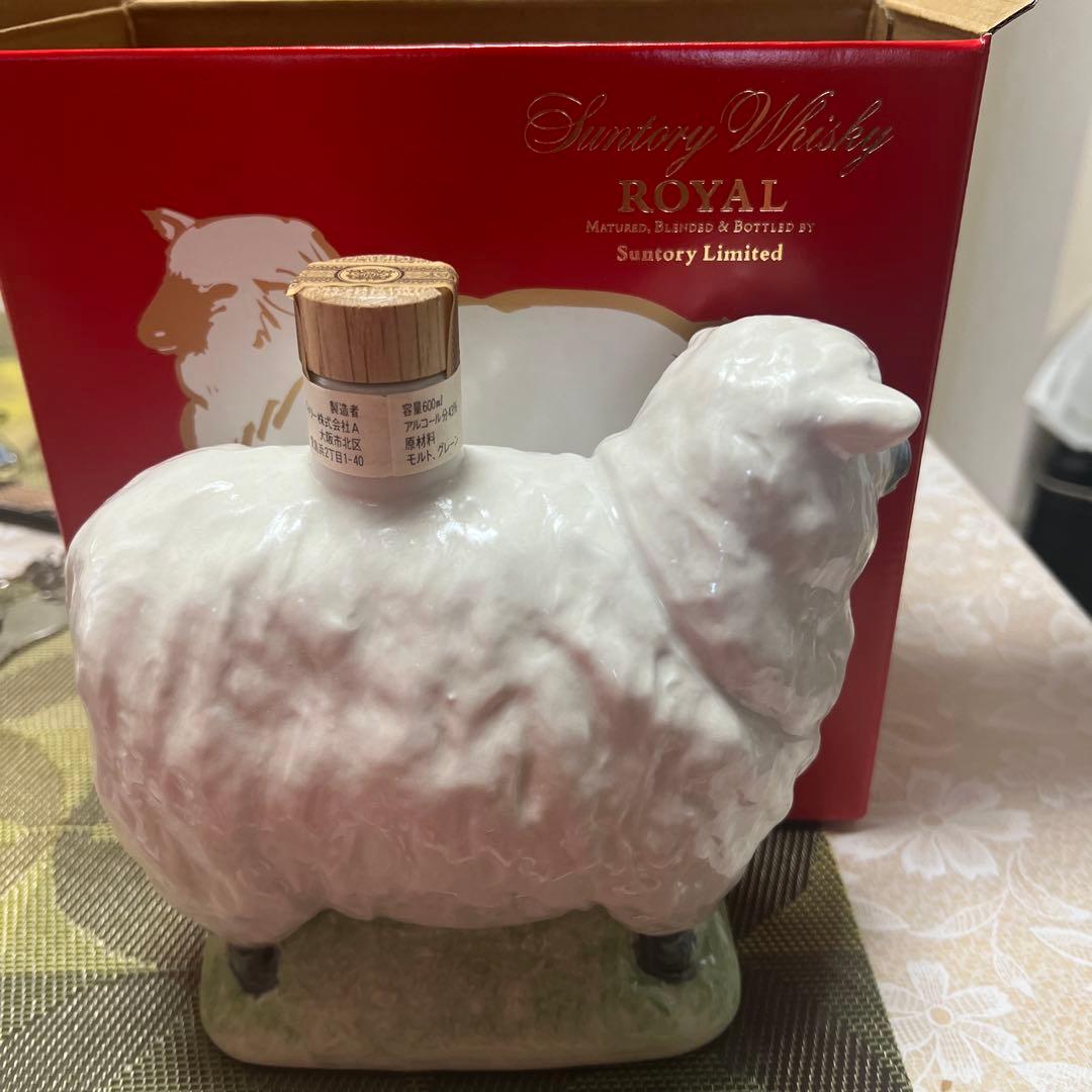 Suntory  ウイスキー 陶器羊ボトル