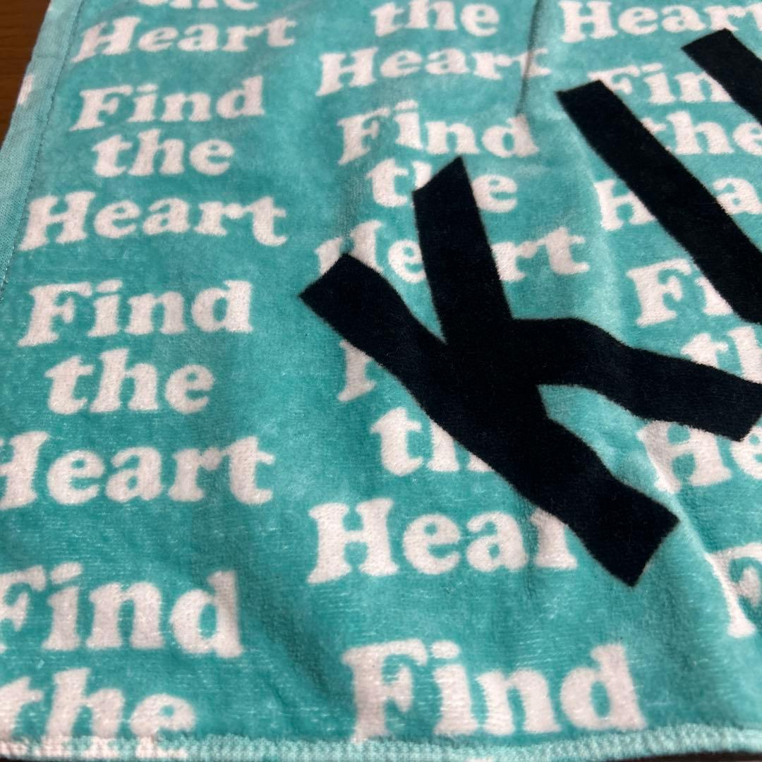 KUZIRA タオル 水色 PIZZA OF DEATH