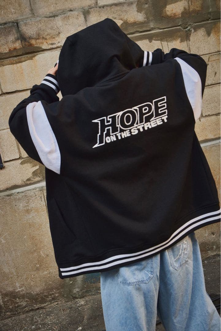 アイドル J-HOPE[HOPE ON THE STREET]VARSITY JACKET
